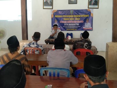 REVIEW MUSYAWARAH DUSUN ( MUSDUS ) DESA MADURETNO  KECAMATAN BULUSPESANTREN  TAHUN 2025